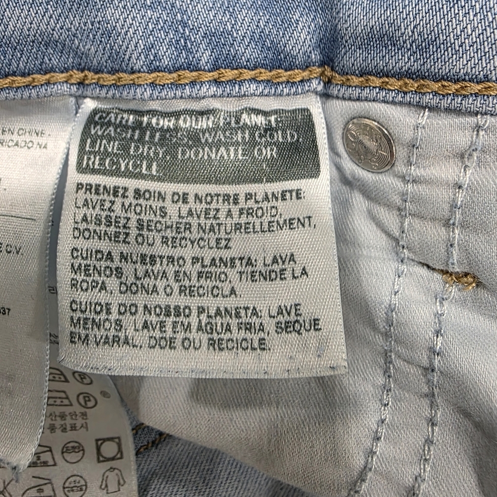 Levi's 314 Shaping Straight Jeans 31x30 Light Wash Stretch Mid Rise Tummy Contro - Picture 10 of 10